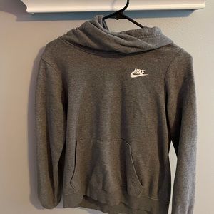 Nike funnel hoodie